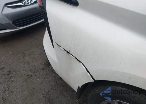 2022 Toyota Sienna Xle z USA, uszkodzony, nr VIN 5TDYRKEC0NS091914